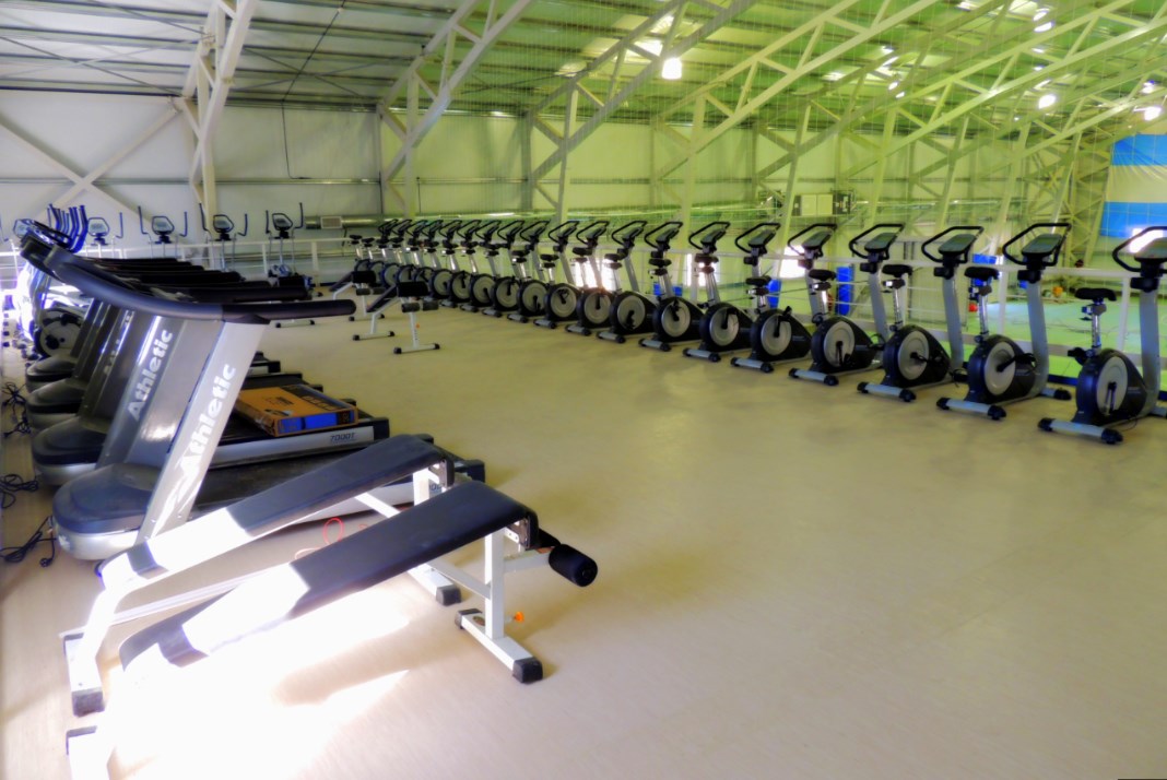 2016-03-12 11_14_12-$ Pascua Lama: Gimnasio minero a casi 4.000 metros